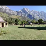 2 Valbone