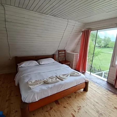 2 Vendégház